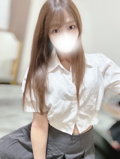 ゆき🎉8/5デビューさんの写真